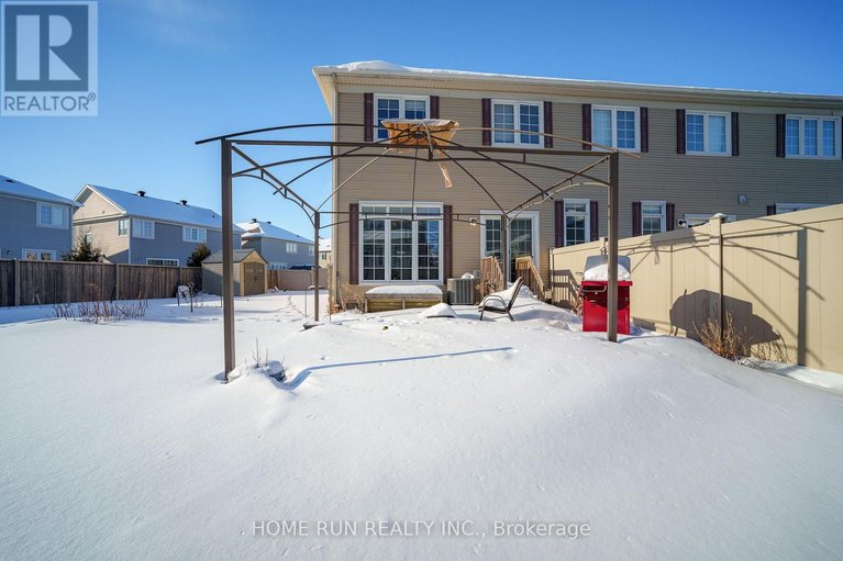 29535654/636-pamplona-private/stonebridge/ottawa/ontario/K2J5T4_40