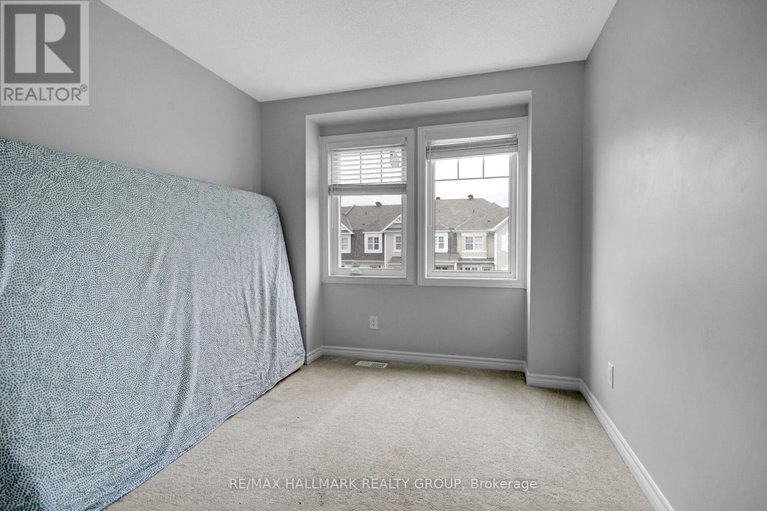 28931180/41-maroma-street/avalon-west/ottawa/ontario/K4A1A3_22