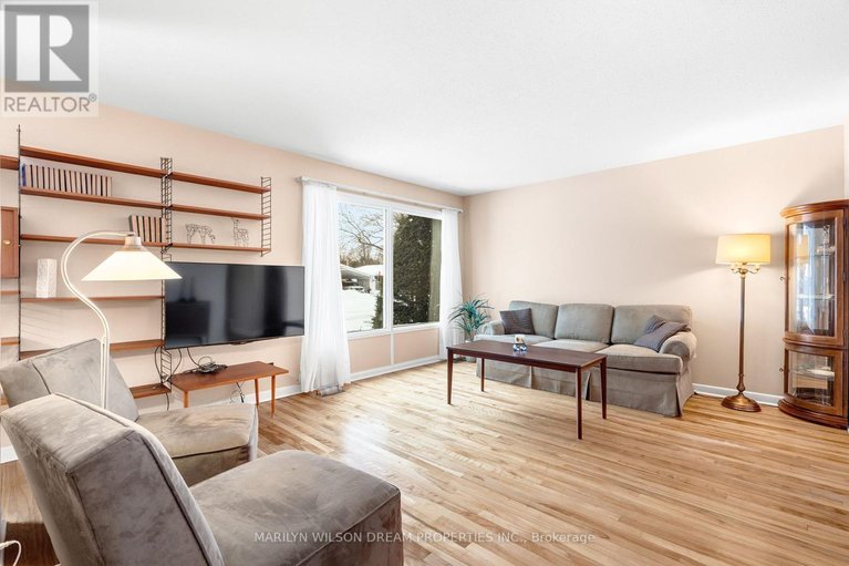 29605815/2422-magnus-avenue/hawthorne-meadows/ottawa/ontario/K1G1J8_9