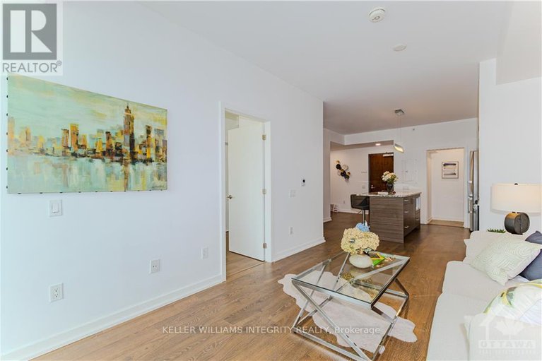 28222065/311-320-miwate-private/mechanicsville/ottawa/ontario/K1R6K8_21