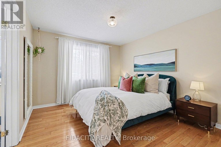 29603147/266-clifford-campbell-street/fitzroy/ottawa/ontario/K0A1X0_10