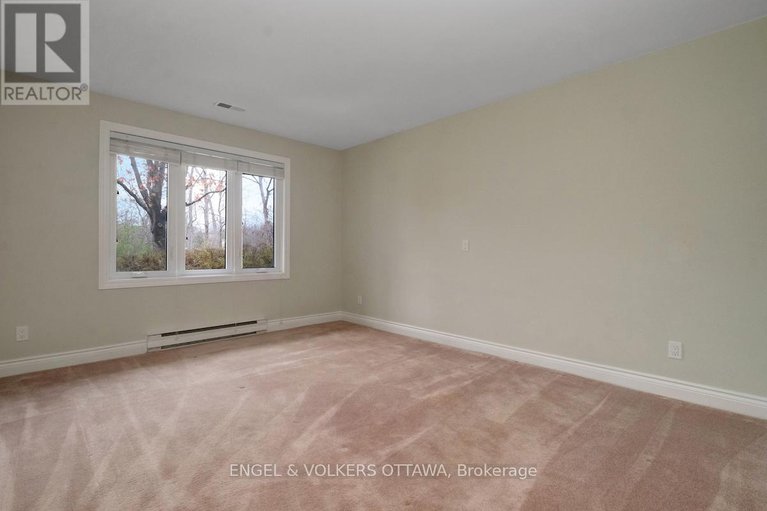 29162834/25-bittern-court/rockcliffe/ottawa/ontario/K1L8K9_34
