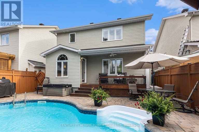 28927560/1017-sheenboro-crescent/fallingbrookpineridge/ottawa/ontario/K4A3M8_44