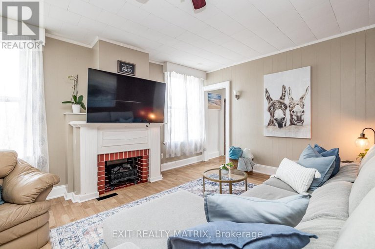 29086083/107-george-street/lanark-highlands-lanark-village/lanark-highlands/ontario/K0G1K0_20