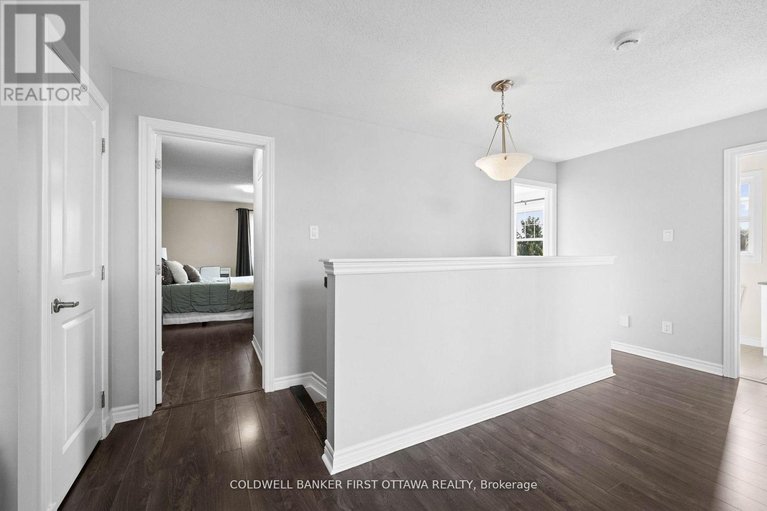 29673246/619-dundonald-drive/half-moon-bay/ottawa/ontario/K2J5Y8_21