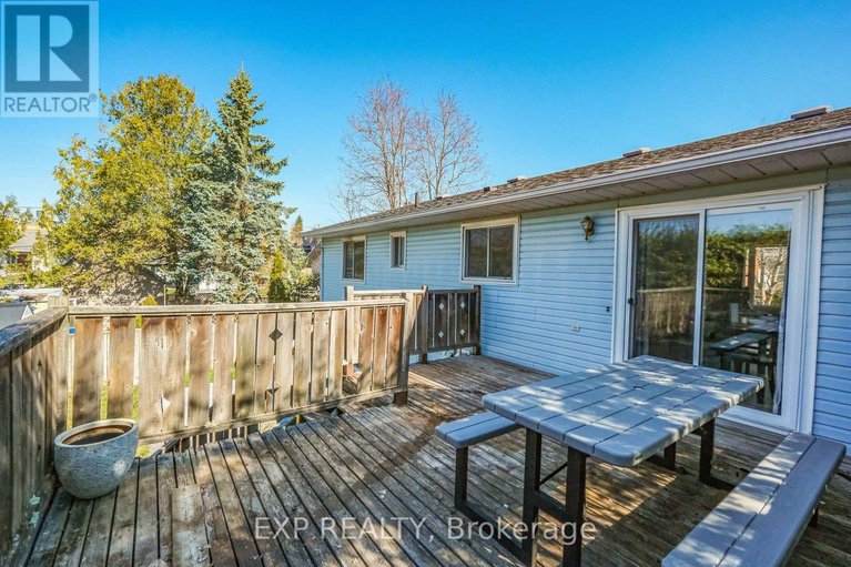 29639426/84-martin-street-n/almonte/mississippi-mills/ontario/K0A1A0_42