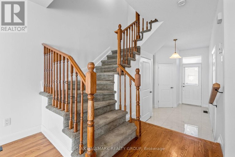 29546606/988-lucille-way/notting-hillsummerside/ottawa/ontario/K4A4J2_15