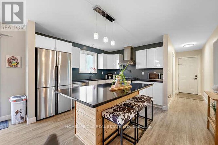 29062195/10095-jellyby-road/augusta-twp/augusta/ontario/K0G1R0_12