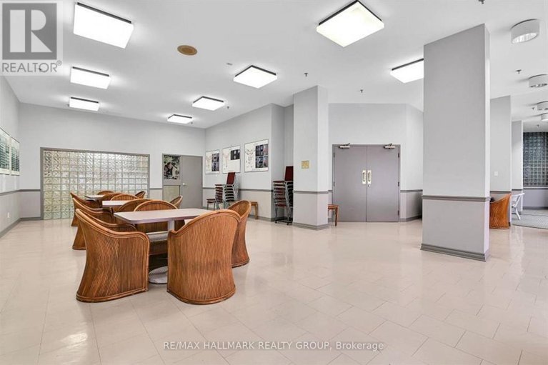 29424977/902-1025-grenon-avenue/fairfield-heights/ottawa/ontario/K2B8S5_28