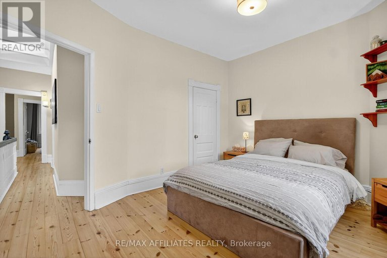 28967487/31-fourth-avenue/glebe/ottawa/ontario/K1S2L1_25
