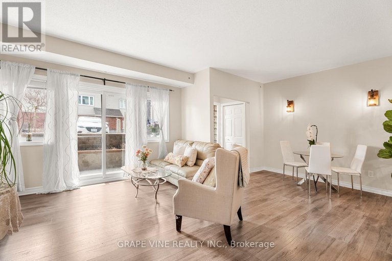 28099591/d-165-crestway-drive/barrhaven-east/ottawa/ontario/K2G7C8_20