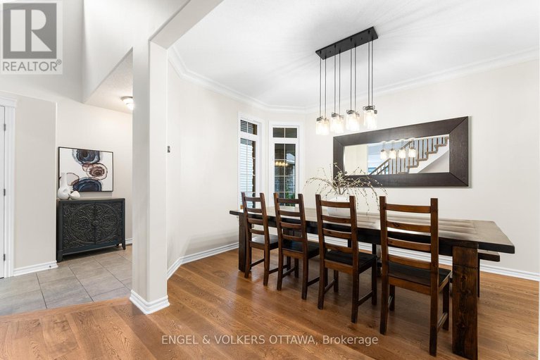 28911455/22-friendly-crescent/stittsville-south/ottawa/ontario/K2S2B6_20