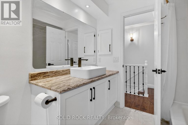 29173434/35-360-briston-private/hunt-club-park/ottawa/ontario/K1G5R2_30