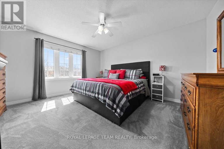 29626575/79-saddlesmith-circle/emerald-meadowstrailwest/ottawa/ontario/K2M2Y5_23