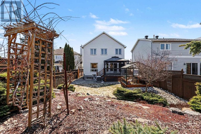 29585549/6603-windsong-avenue/orleanssunridge/ottawa/ontario/K1C6N1_17