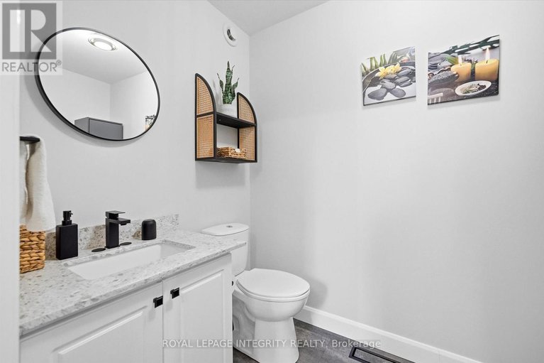 29413615/36-frontenac-boulevard/embrun/russell/ontario/K0A1W0_17