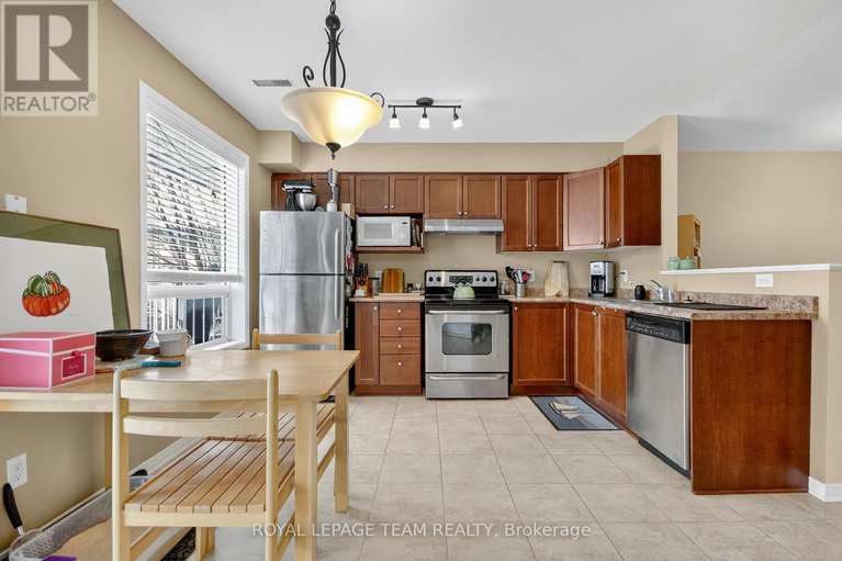 29406960/145-wharhol-private/westcliffe-estates/ottawa/ontario/K2H1G5_22