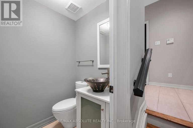 29154827/201-clearview-avenue/westboro-north/ottawa/ontario/K1Z1A8_43