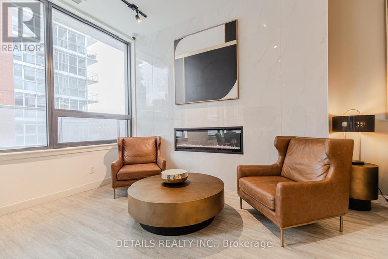 29411218/410-180-george-street/lower-townbyward-market/ottawa/ontario/K1N0G8_21