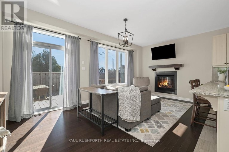 29666460/10-cento-way/stittsville-north/ottawa/ontario/K2S0W4_17