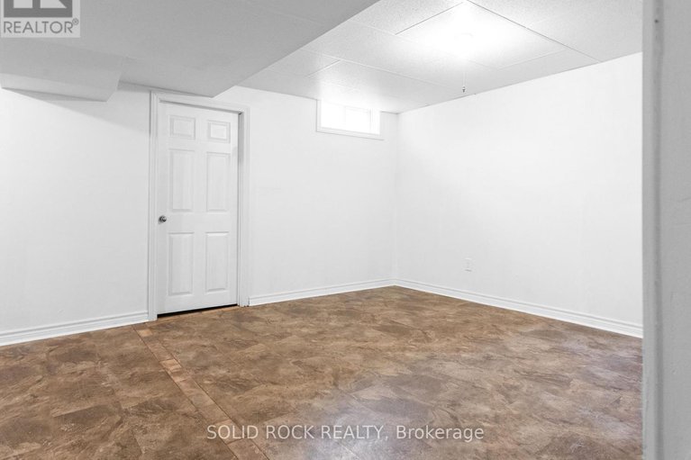 28593737/11-royal-field-crescent/longfields/ottawa/ontario/K2J4G1_29