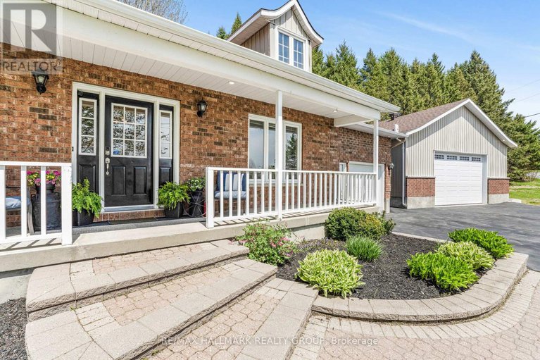 28552097/1211-lacroix-road/clarencerockland-twp/clarence-rockland/ontario/K0A2A0_4