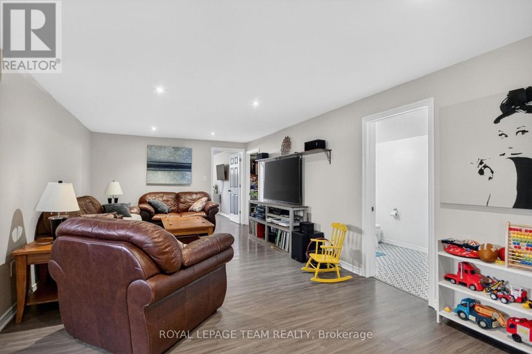 29647827/109-stonewalk-drive/north-grenville-twp-kemptville-south/north-grenville/ontario/K0G1J0_30