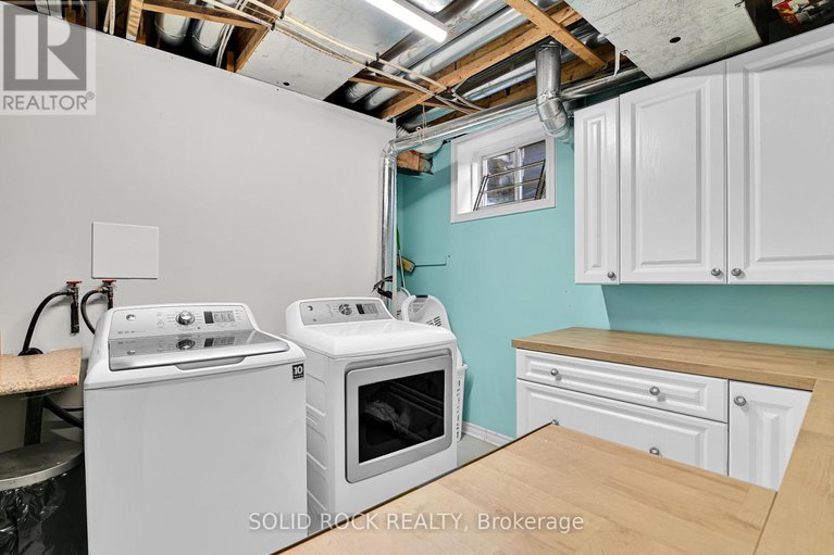 28372403/1824-mccallum-drive/fallingbrookgardenway-south/ottawa/ontario/K4A3T7_32