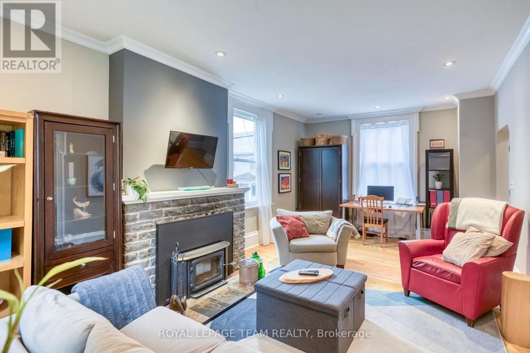 28764441/82-farm-street/almonte/mississippi-mills/ontario/K0A1A0_12