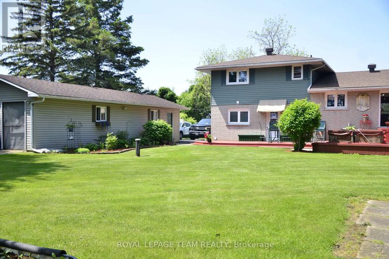 28426387/4951-hwy-31-bank-street-n/south-dundas-williamsburgh-twp/south-dundas/ontario/K0C2H0_29