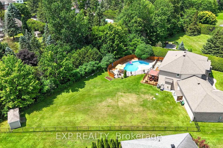 28606248/1125-waterpark-place/manotick-long-island-nicholls-island/ottawa/ontario/K4M1J7_2
