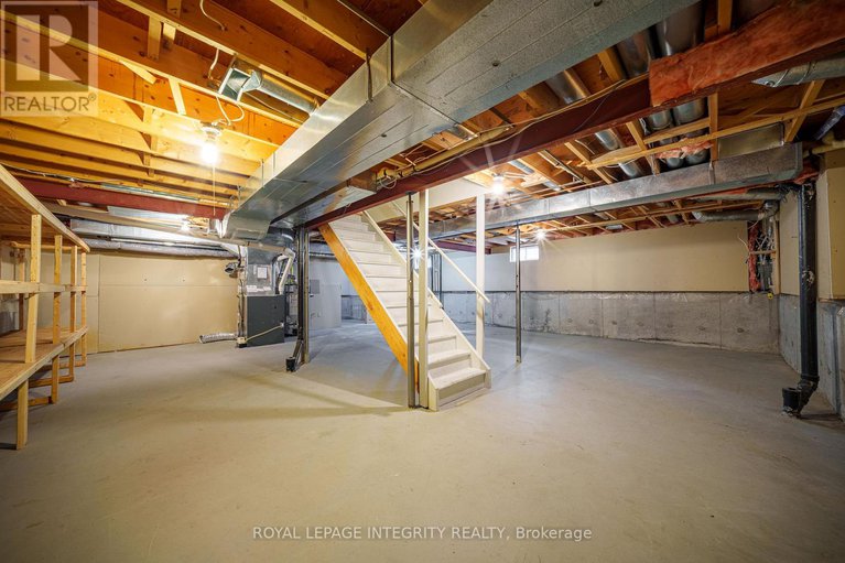 29118675/234-walden-drive/beaverbrook/ottawa/ontario/K2K2M3_42