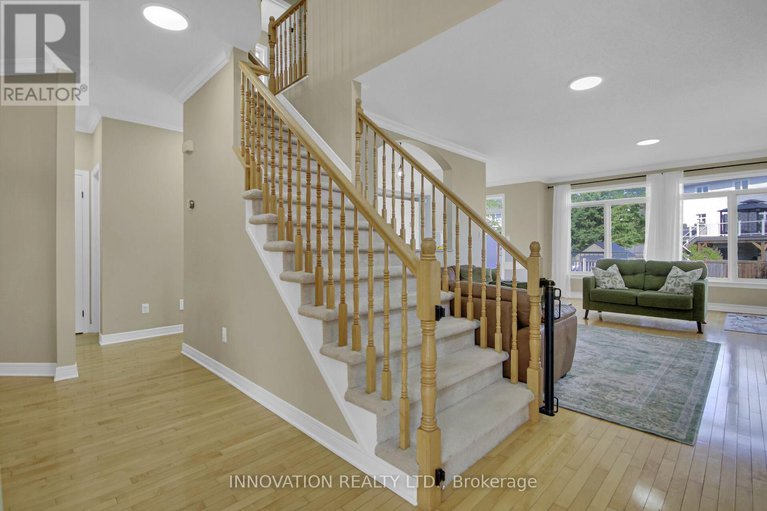 28841817/16-sauble-drive/bridlewood/ottawa/ontario/K2M2Y3_4