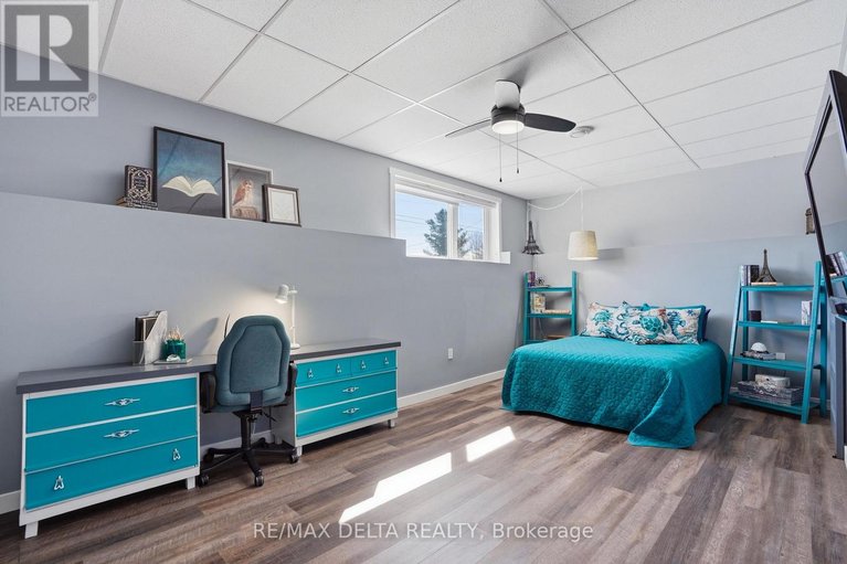 29501640/100-pendleton-street/vankleek-hill/champlain/ontario/K0B1R0_37