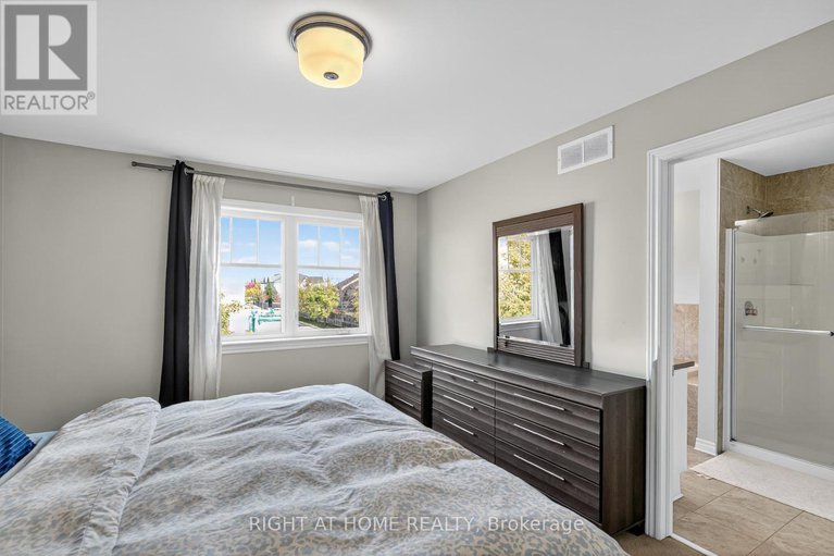 29032255/772-cedar-creek-drive/blossom-parkkemp-parkfindlay-creek/ottawa/ontario/K1T0B2_17