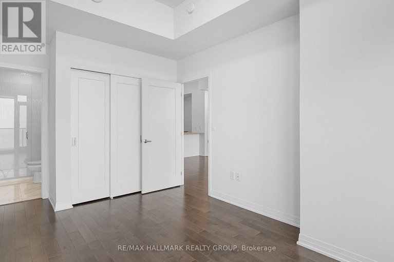 29126205/2406-805-carling-avenue/west-centre-town/ottawa/ontario/K1S5W9_11