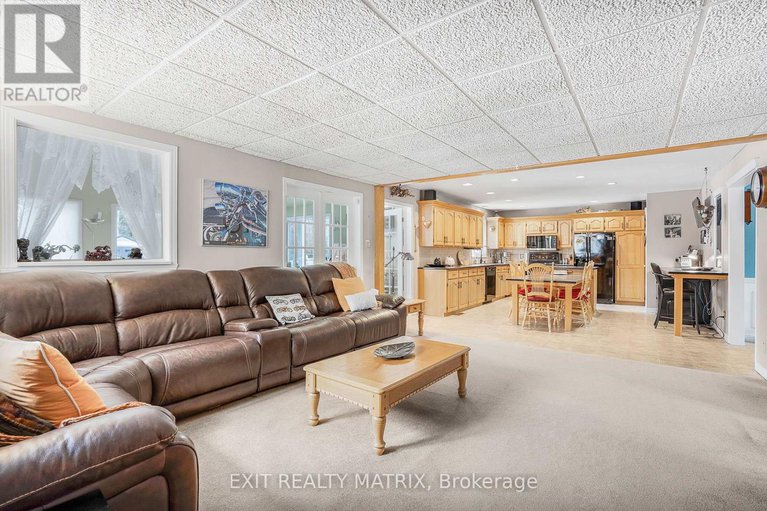 28103787/732-pattee-road/champlain-twp/champlain/ontario/K6A0G1_21