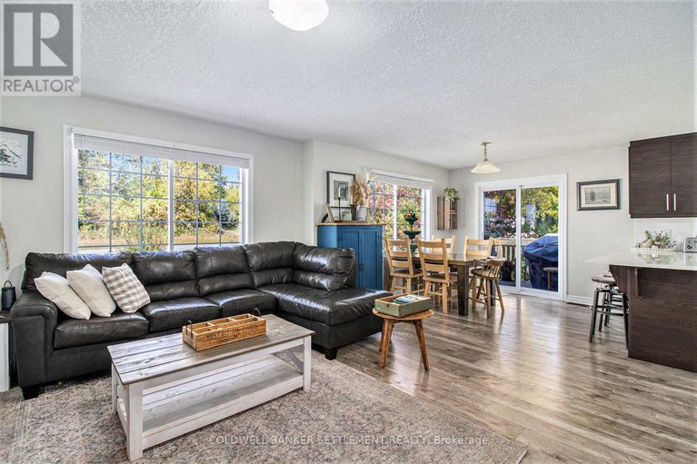 28952555/164-brittany-street/drummond-n-elmsley-drummond-twp/drummondnorth-elmsley/ontario/K7C4K9_5