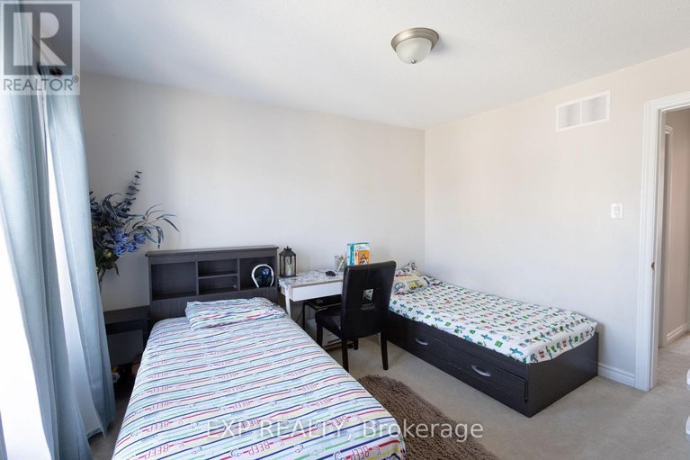 29626610/1008-carden-lane/orleans-village/ottawa/ontario/K1W0N3_19