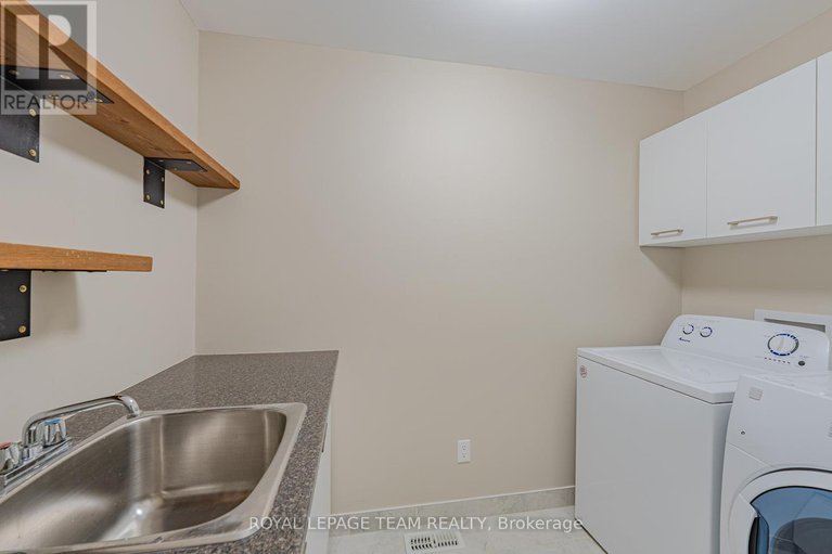 28252866/768-cedar-creek-drive/blossom-parkkemp-parkfindlay-creek/ottawa/ontario/K1T0B2_35