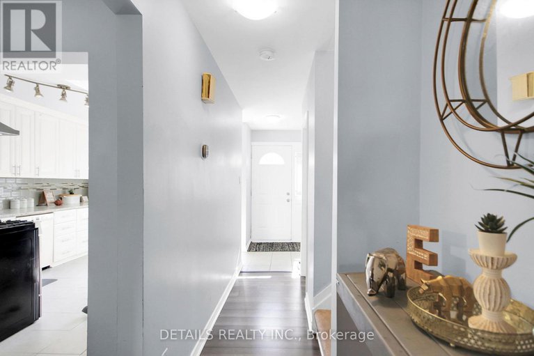 28975224/2-3575-downpatrick-road-e/windsor-park-village/ottawa/ontario/K1V8T3_28