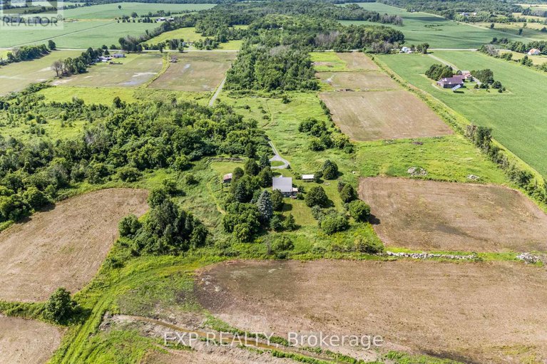 29061899/20612-laggan-glenelg-road/north-glengarry-kenyon-twp/north-glengarry/ontario/K0B1E0_34