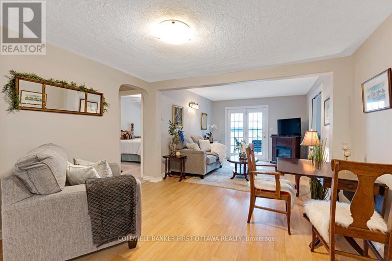 28652257/160-mcveety-road/drummondnorth-elmsley-north-elmsley-twp/drummondnorth-elmsley/ontario/K7H3C7_16