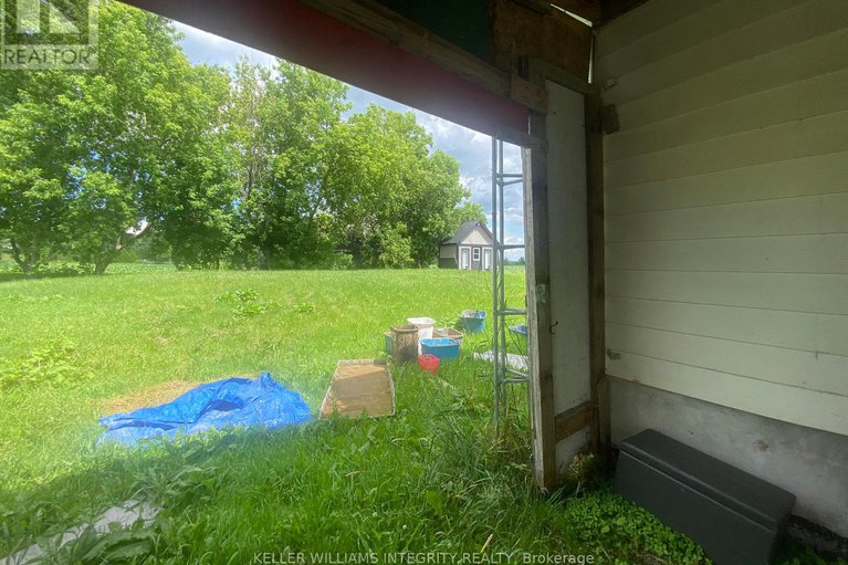 28127575/2415-du-lac-road/clarencerockland-twp/clarence-rockland/ontario/K0A3N0_15