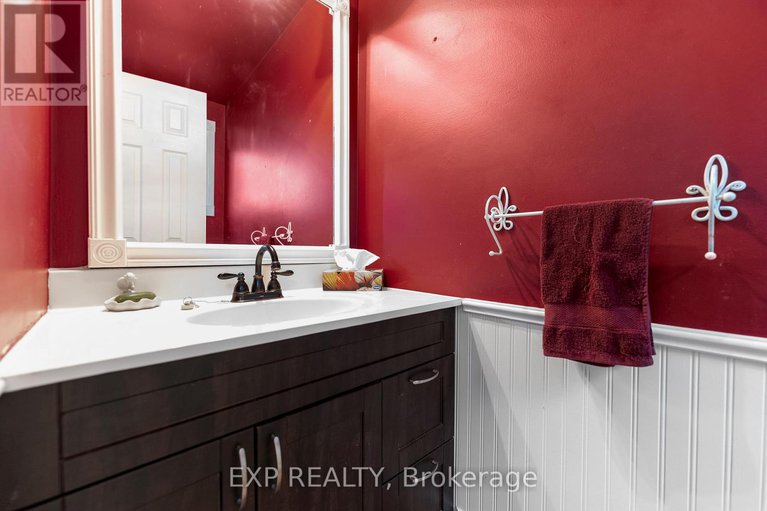 29126200/1626-prestwick-drive/queenswood-heights-south/ottawa/ontario/K1E2Y1_20