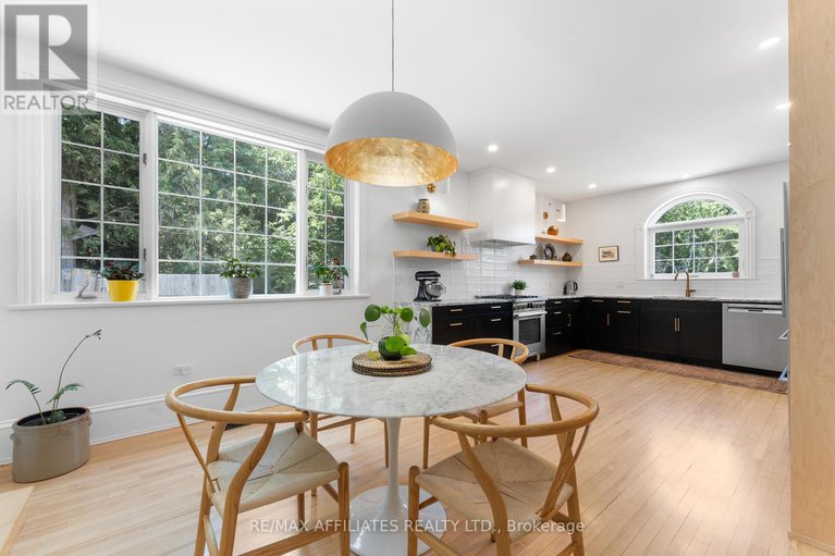 28529671/190-poole-street/mcnabbraeside-twps/mcnabbraeside/ontario/K7S1J2_11
