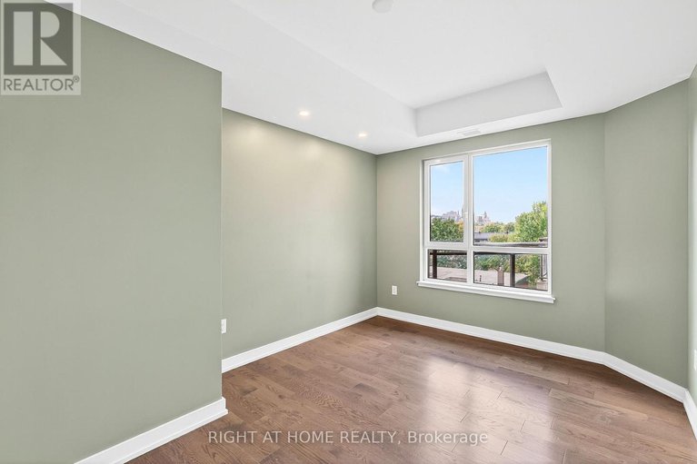 28880149/517-316-bruyere-street/lower-town/ottawa/ontario/K1N0C3_19