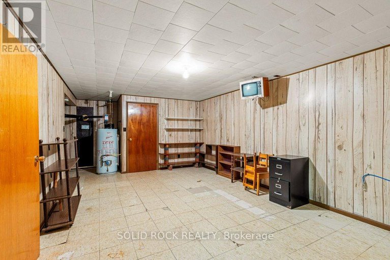 28357814/7-brouse-drive/iroquois/south-dundas/ontario/K0E1K0_30