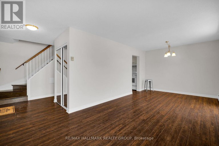 29371944/f-3070-councillors-way/blossom-parkleitrim/ottawa/ontario/K1T2S6_8