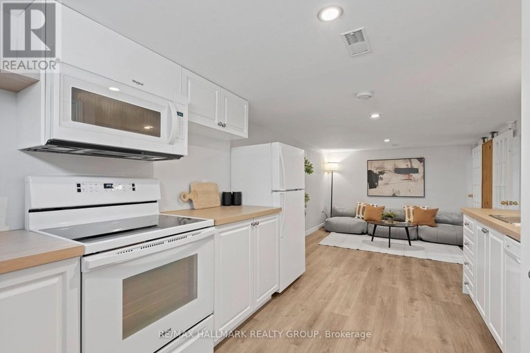 29614829/924-fisher-avenue/carlington/ottawa/ontario/K1Z6P4_27